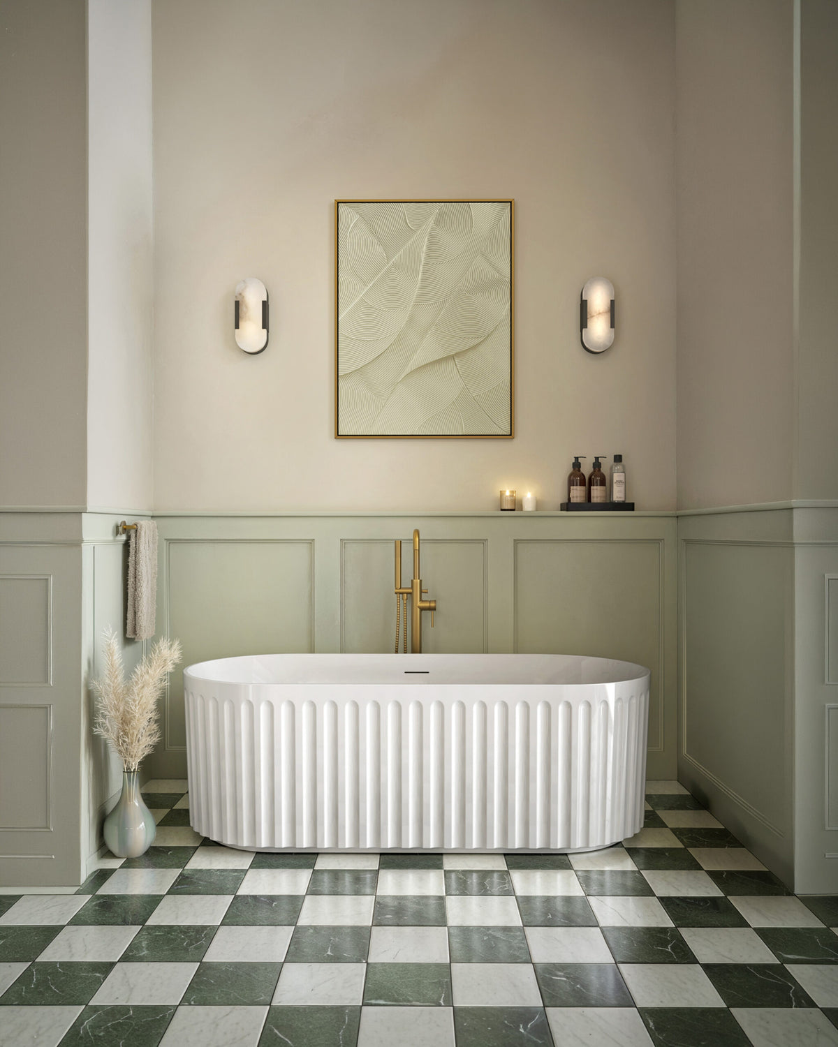 Sorrento Oval Fluted Bath - Gloss White - in situ