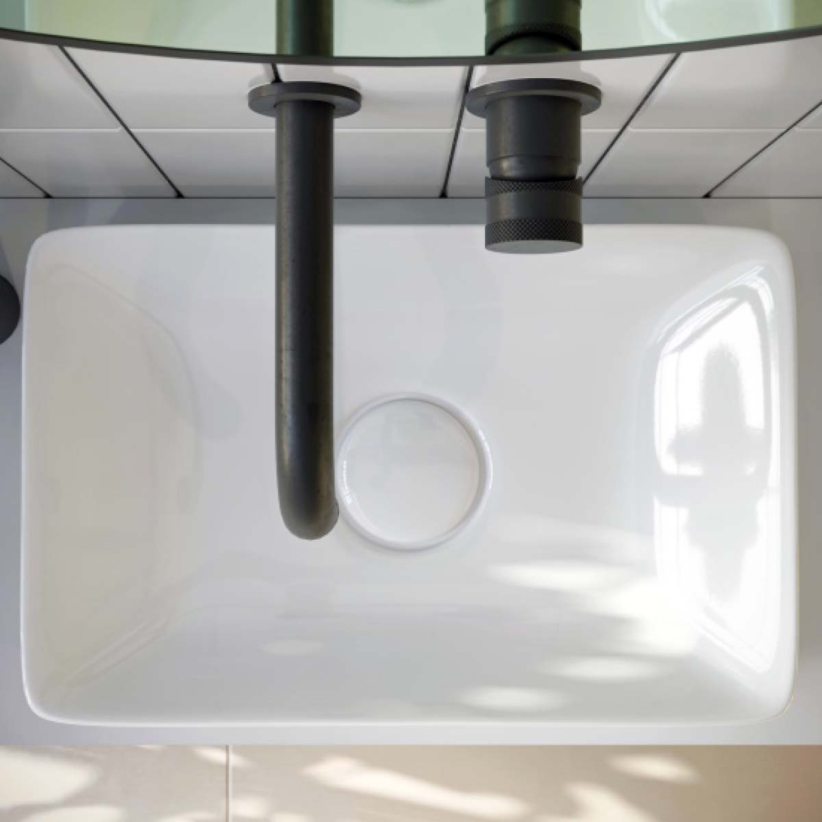 Pesaro Countertop Basin lifestyle