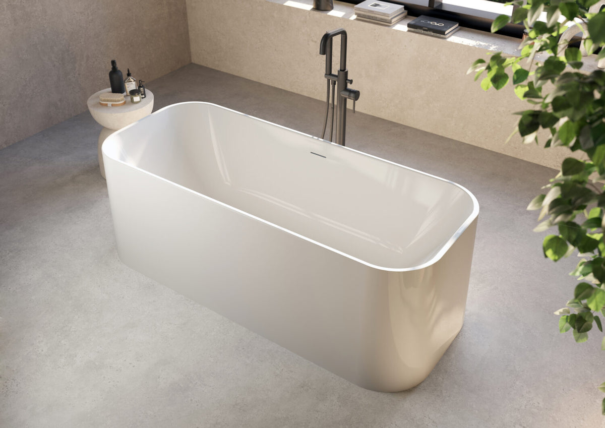 Cadiz Freestanding Bath - in situ 2