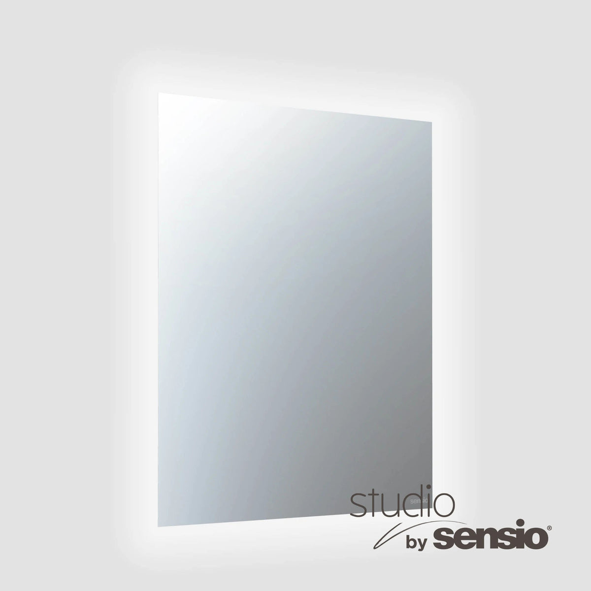 Leona Illuminated Mirror
