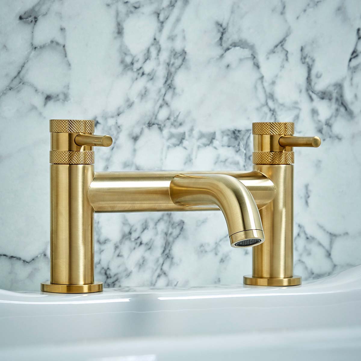 Pinnacle Bath Filler - Brass