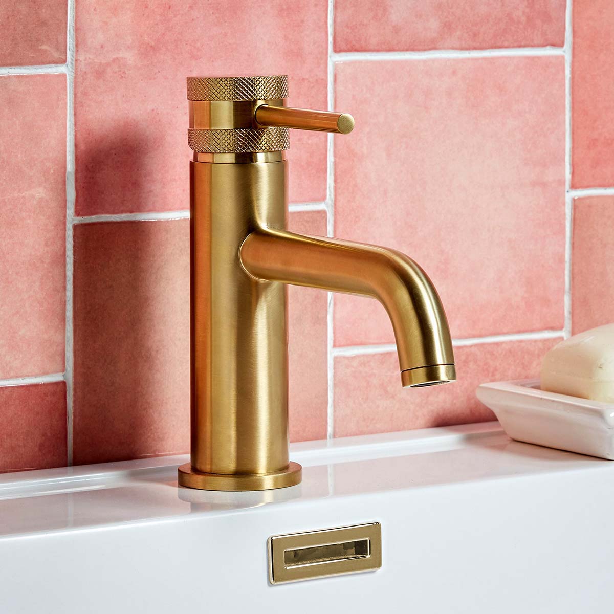 Pinnacle Basin Mixer - Brass