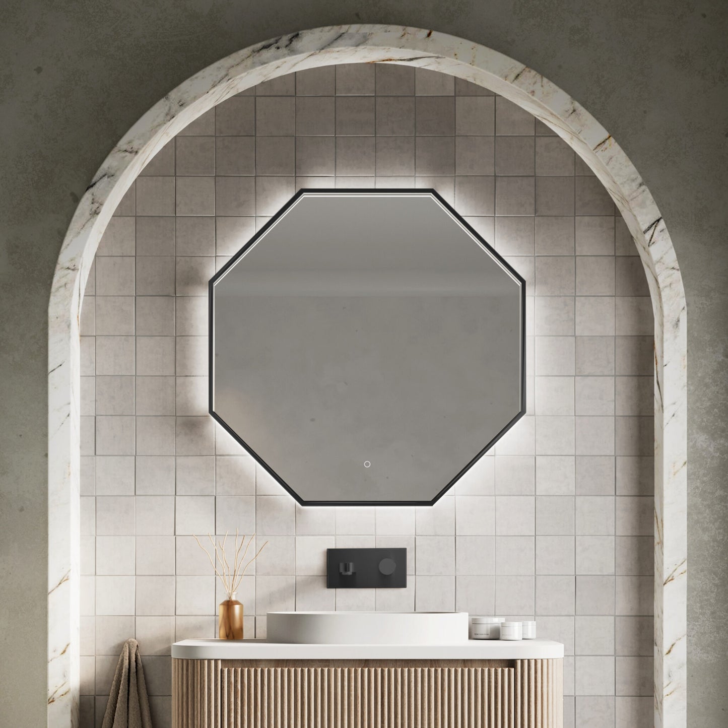Polaris 600x600mm Octagonal LED mirror - Black